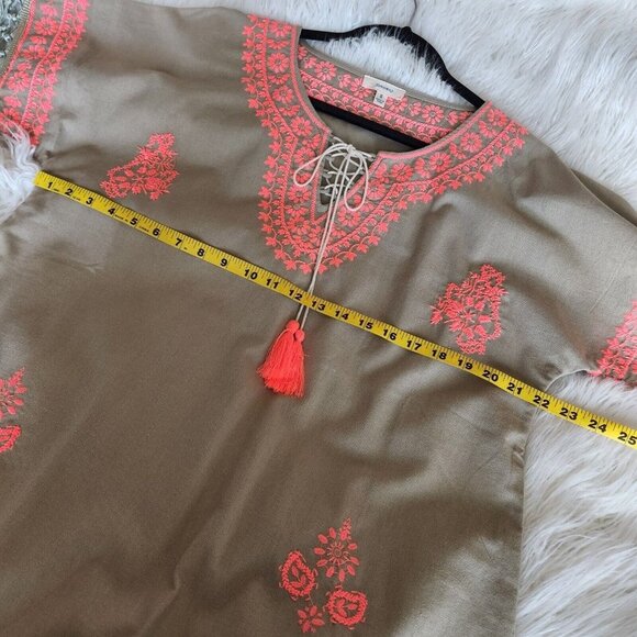 FREEWAY Anthropologie Embroidered Bell Sleeve BOHO Top Sz w/fringe & tassels - Picture 7 of 12